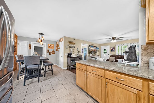 177 Orange Cir, Crossville, TN 38555