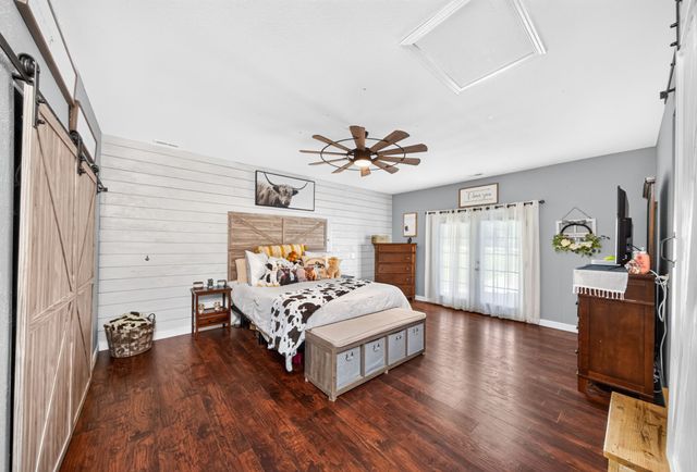 177 Orange Cir, Crossville, TN 38555