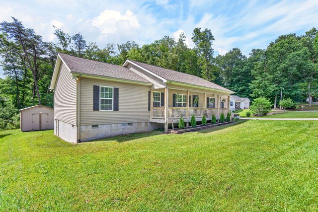 177 Orange Cir, Crossville, TN 38555
