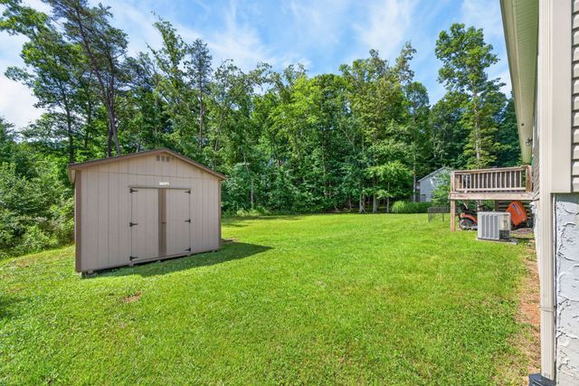 177 Orange Cir, Crossville, TN 38555