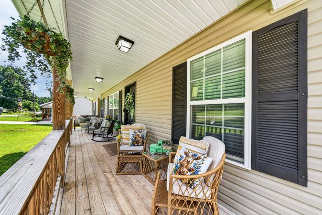 177 Orange Cir, Crossville, TN 38555