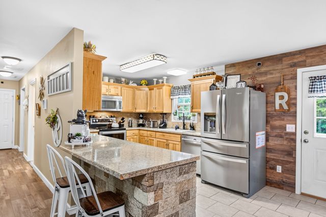 177 Orange Cir, Crossville, TN 38555