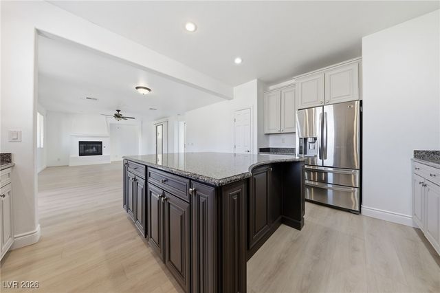 956 Via Canale Drive, Henderson, NV 89011