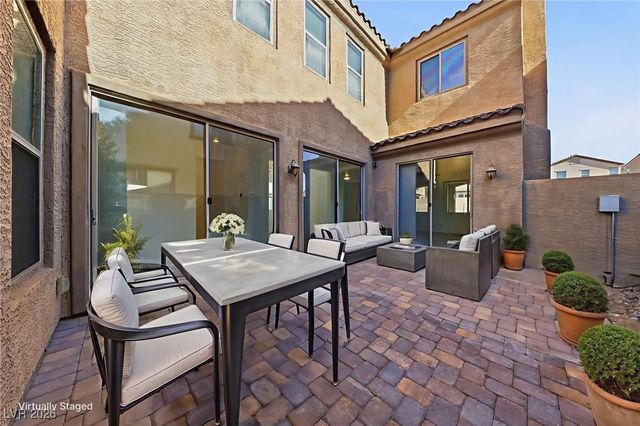 956 Via Canale Drive, Henderson, NV 89011