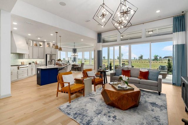 2005 Whispering Oaks Lane, Waller, TX 77484