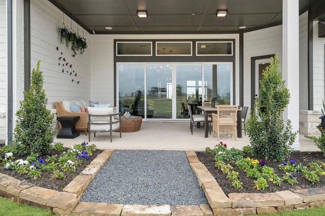 2005 Whispering Oaks Lane, Waller, TX 77484