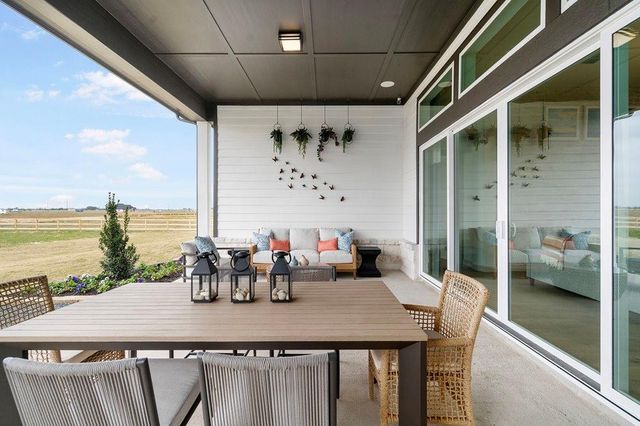 2005 Whispering Oaks Lane, Waller, TX 77484