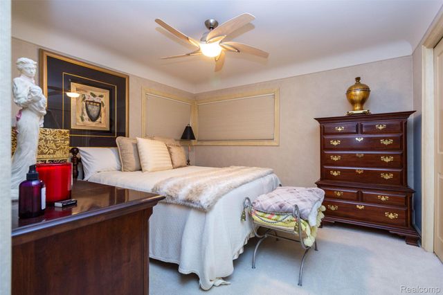 15703 Pleasant Avenue, Allen Park, MI 48101