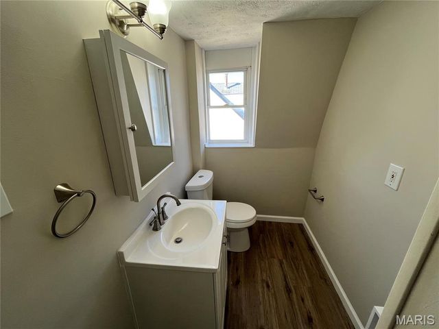 6301 Marquette Avenue, St Louis, MO 63139