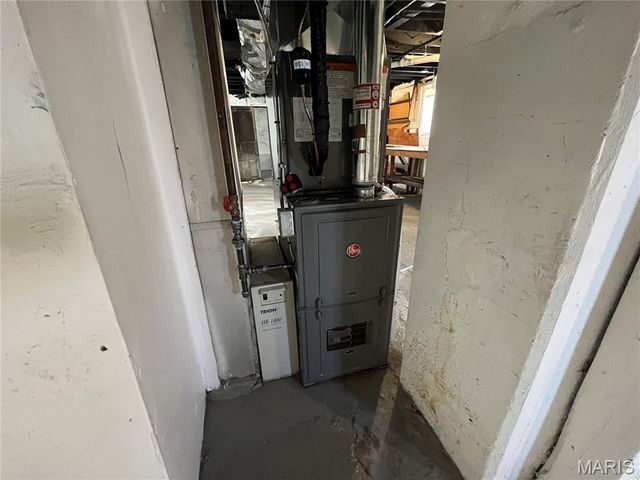 6301 Marquette Avenue, St Louis, MO 63139