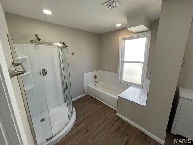 6301 Marquette Avenue, St Louis, MO 63139