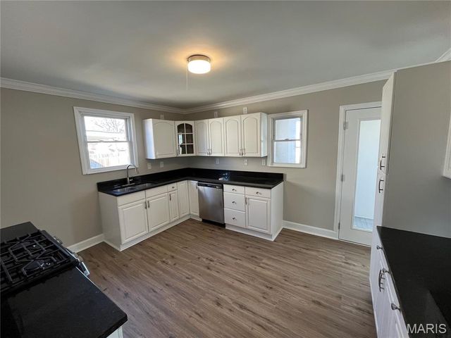 6301 Marquette Avenue, St Louis, MO 63139