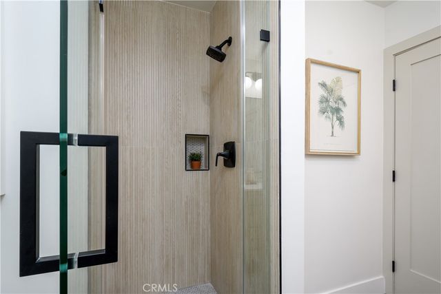 223 Howland Canal, Venice, CA 90291