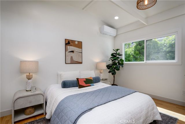 223 Howland Canal, Venice, CA 90291