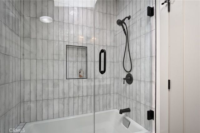 223 Howland Canal, Venice, CA 90291