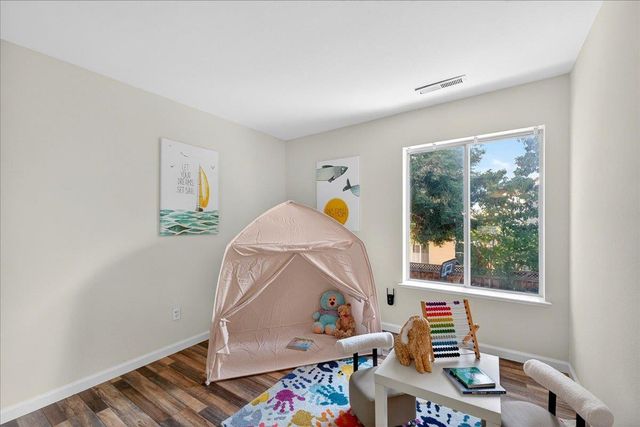 1301 Peregrine Drive, Gilroy, CA 95020