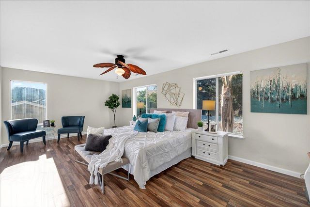 1301 Peregrine Drive, Gilroy, CA 95020