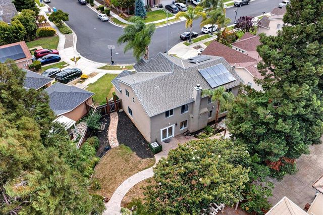 1301 Peregrine Drive, Gilroy, CA 95020