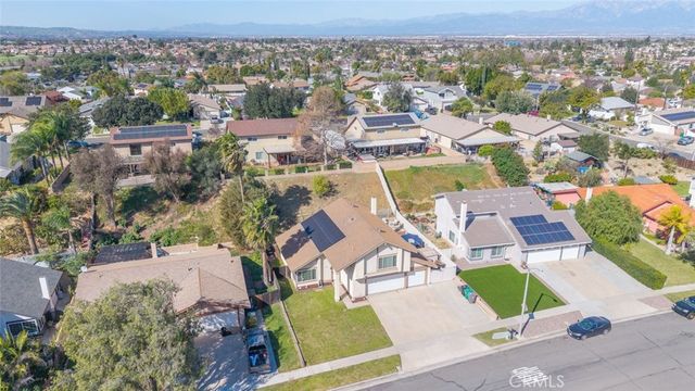 974 Nottingham, Corona, CA 92880
