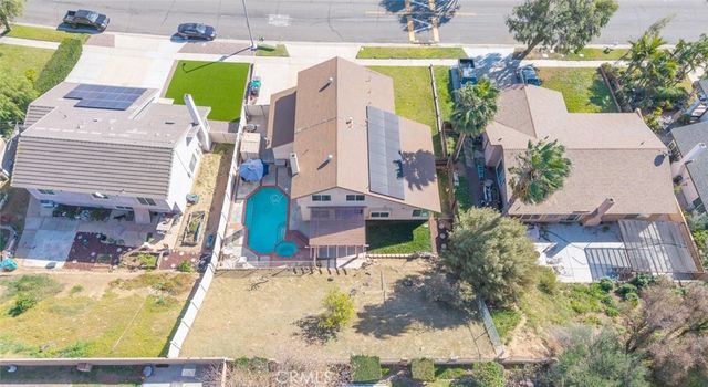 974 Nottingham, Corona, CA 92880