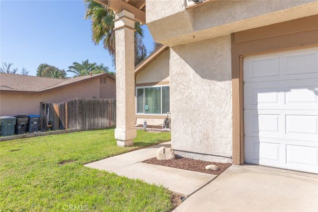 974 Nottingham, Corona, CA 92880