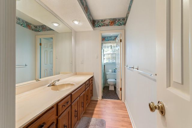 8671 PINE NEEDLE DR, Germantown, TN 38139