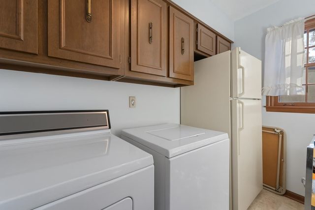 8671 PINE NEEDLE DR, Germantown, TN 38139