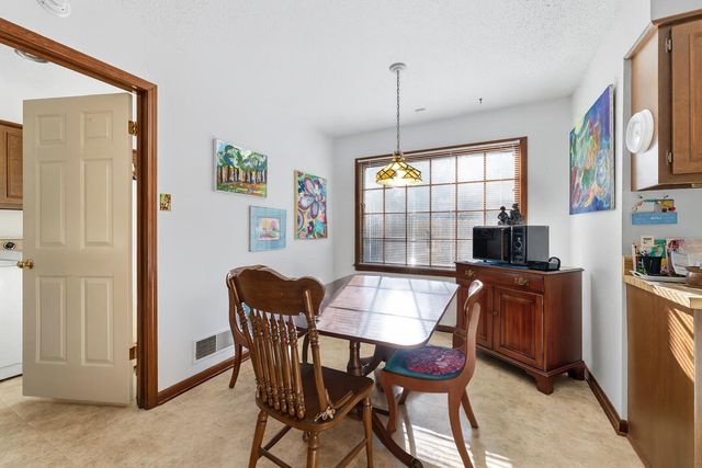 8671 PINE NEEDLE DR, Germantown, TN 38139