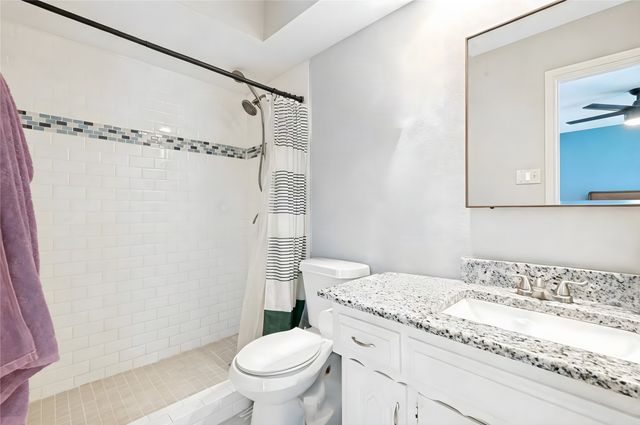 1654 Clarendon Drive, Lewisville, TX 75067