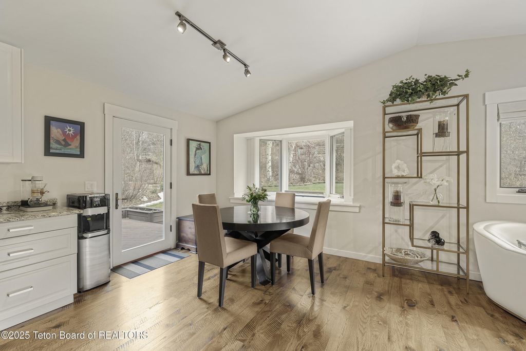 2022 HIDDEN RANCH Loop, Jackson, WY 83001 photo 12