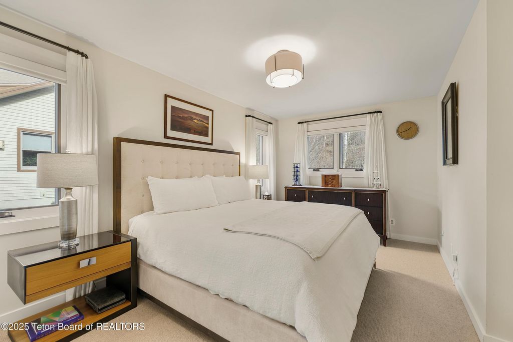 2022 HIDDEN RANCH Loop, Jackson, WY 83001 photo 17