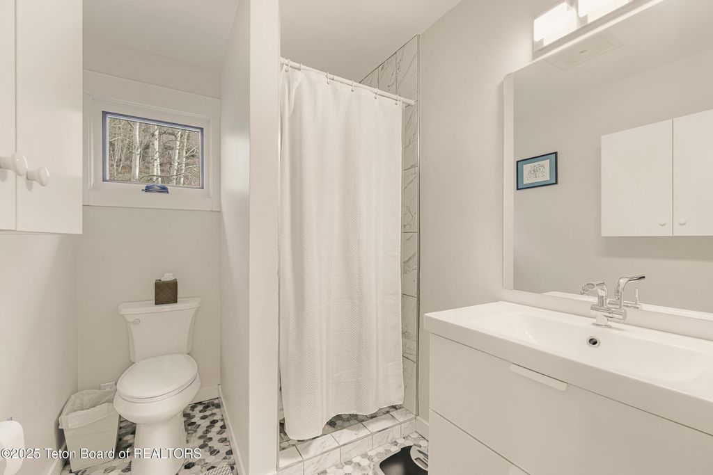 2022 HIDDEN RANCH Loop, Jackson, WY 83001 photo 19