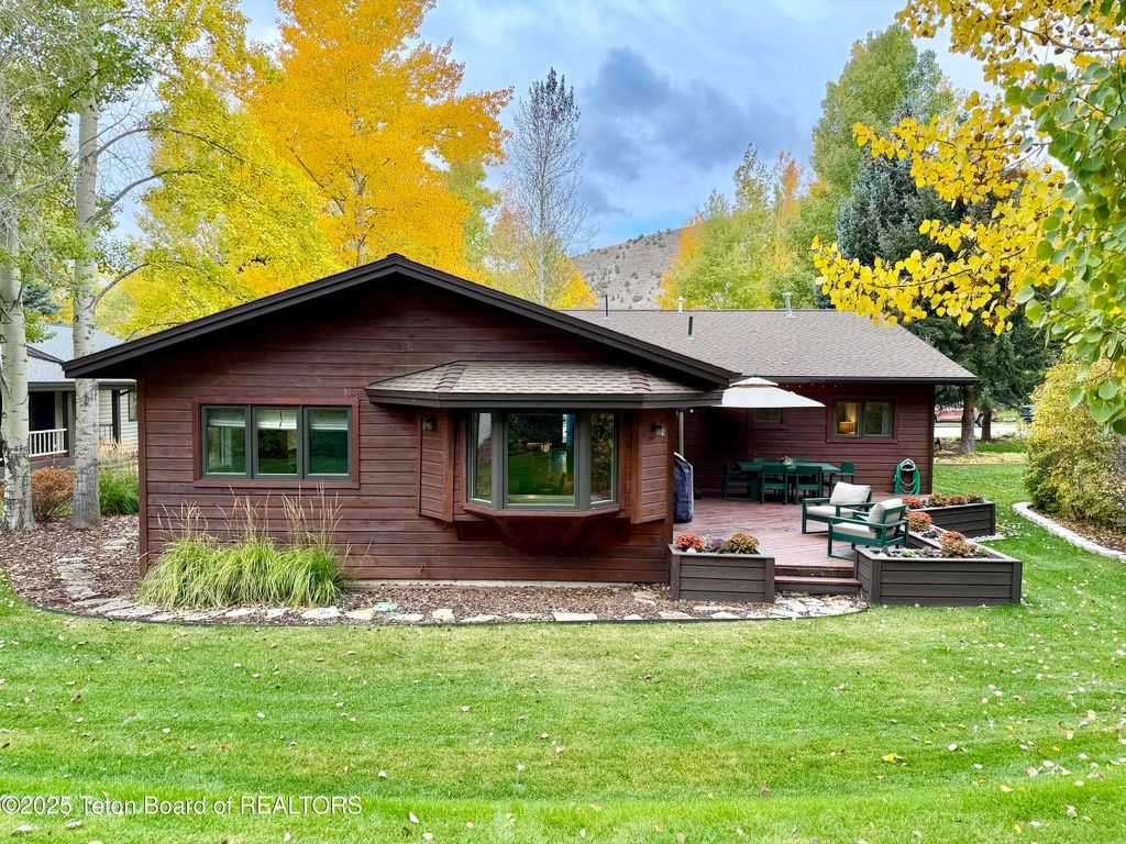 2022 HIDDEN RANCH Loop, Jackson, WY 83001 photo 3