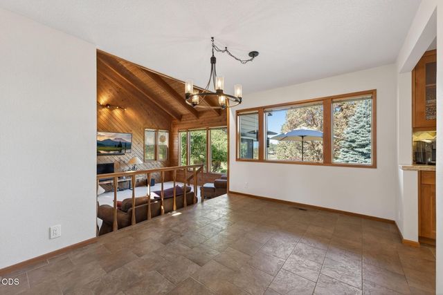 60376 Arnold Market, Bend, OR 97702