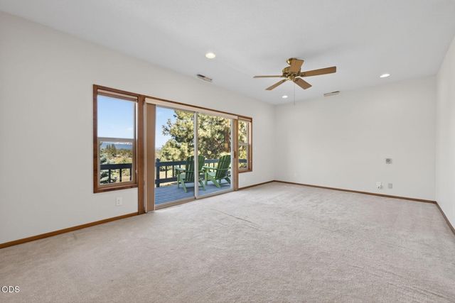 60376 Arnold Market, Bend, OR 97702