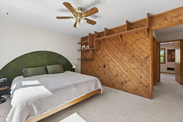 60376 Arnold Market, Bend, OR 97702
