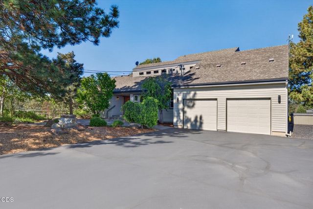 60376 Arnold Market, Bend, OR 97702