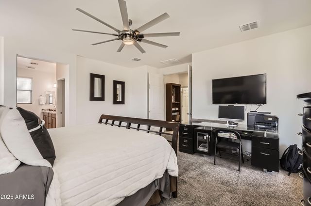 7665 W FETLOCK Trail, Peoria, AZ 85383