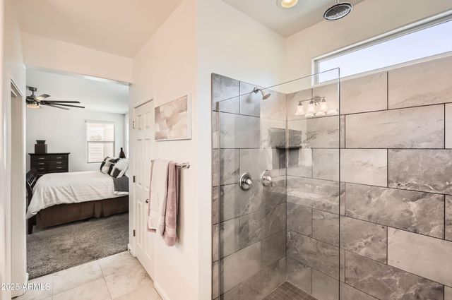 7665 W FETLOCK Trail, Peoria, AZ 85383