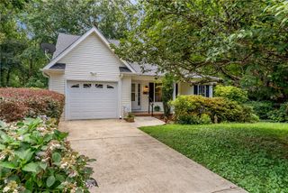 118 Grand Oak Circle, Pendleton, SC 29670