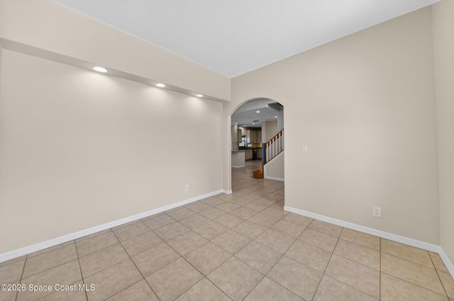 914 Sierra Place NE, Palm Bay, FL 32907