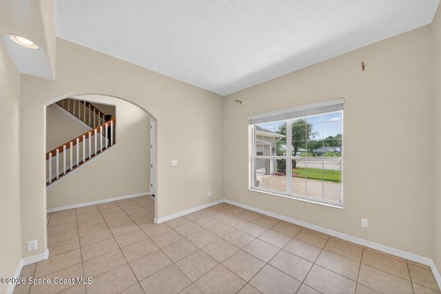 914 Sierra Place NE, Palm Bay, FL 32907