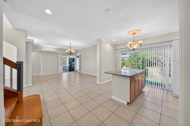 914 Sierra Place NE, Palm Bay, FL 32907