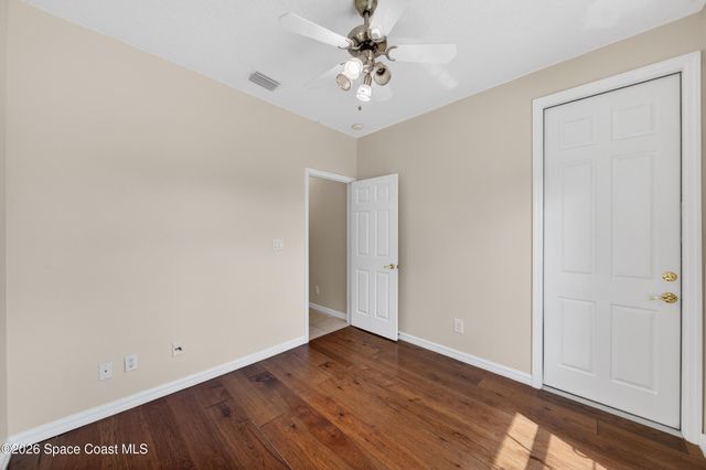 914 Sierra Place NE, Palm Bay, FL 32907