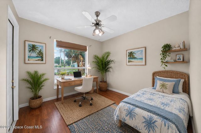 914 Sierra Place NE, Palm Bay, FL 32907