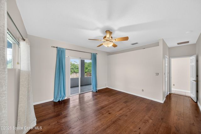 914 Sierra Place NE, Palm Bay, FL 32907