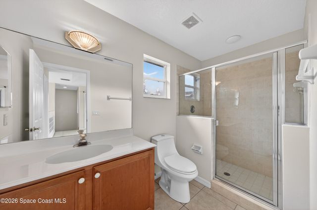 914 Sierra Place NE, Palm Bay, FL 32907