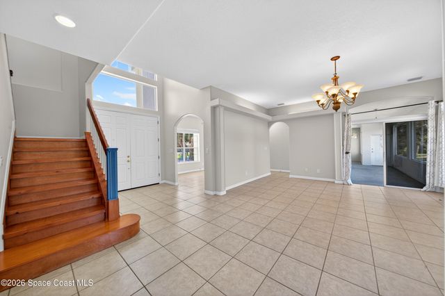 914 Sierra Place NE, Palm Bay, FL 32907