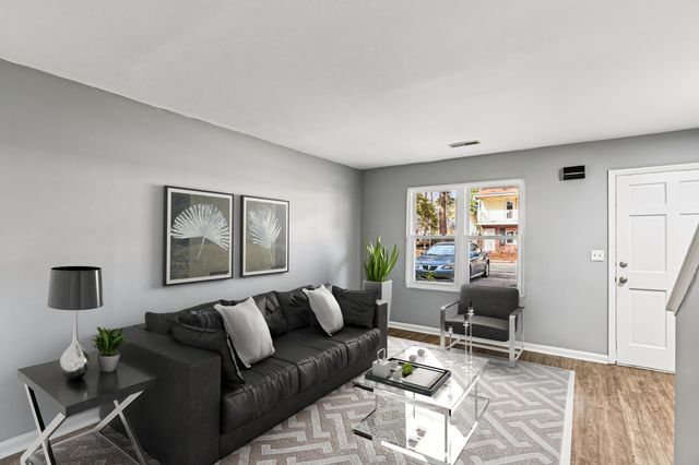 112 Kimeran Lane A, Summerville, SC 29485