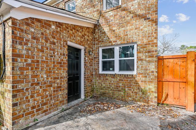 112 Kimeran Lane A, Summerville, SC 29485